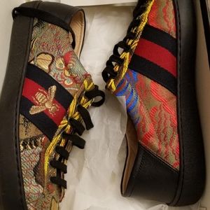 Gucci shoes